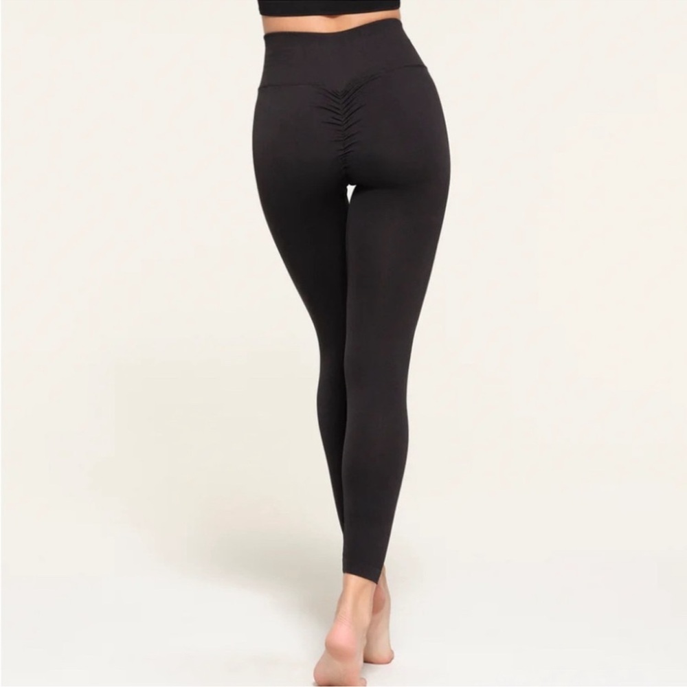 NET Skims Recycled Nylon Legging